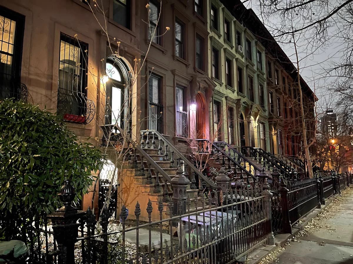 Golf cart services and dealers in Brooklyn