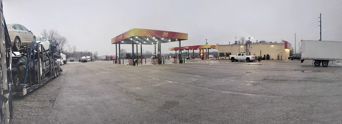 Golf cart services and dealers in Cicero