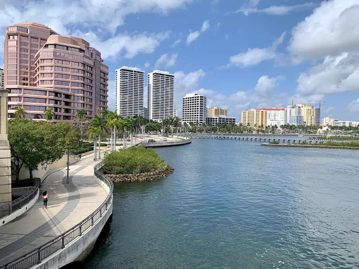 Golf cart services and dealers in West Palm Beach