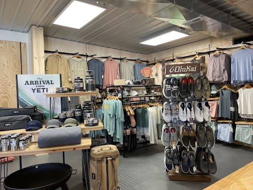 Lakeside // Ski & Sports