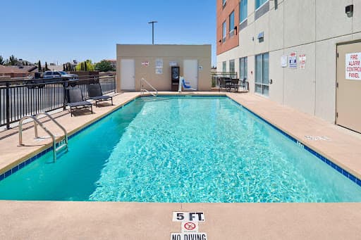 Holiday Inn Express & Suites El Paso East-Loop 375, an IHG Hotel